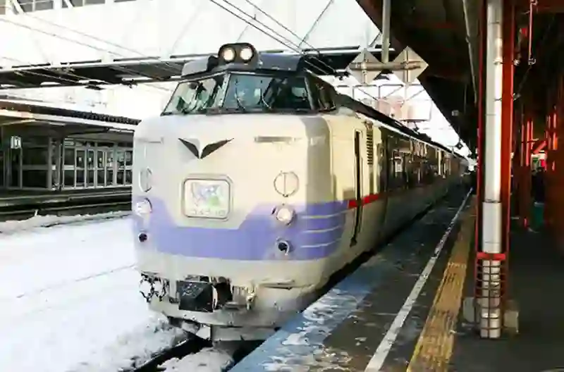 삿포로-아사히카와-특급열차